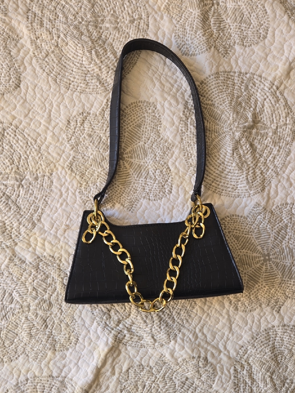 Black Croc-Embossed Shoulder Bag with Gold Chain